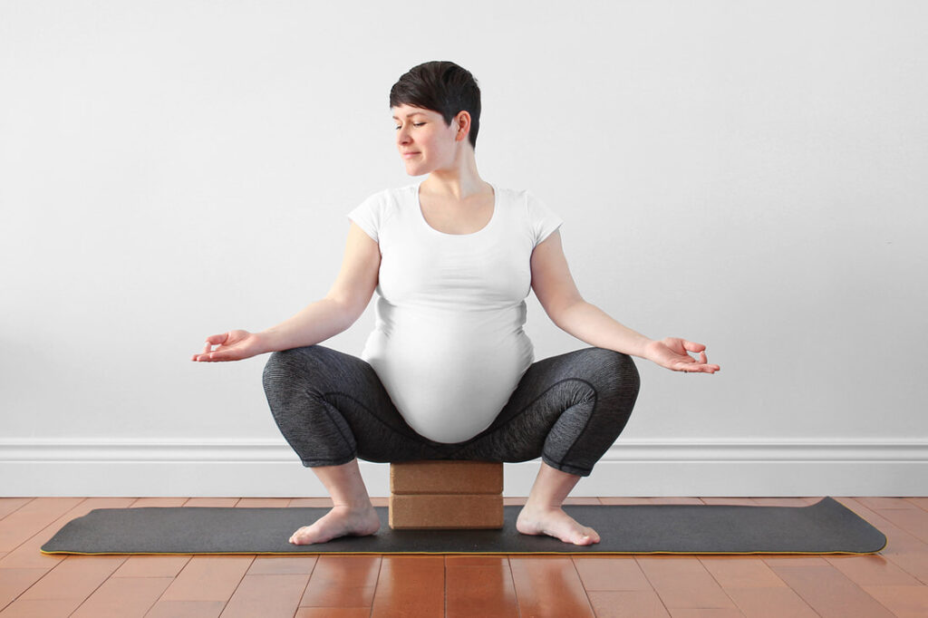 yoga 3rd trimester