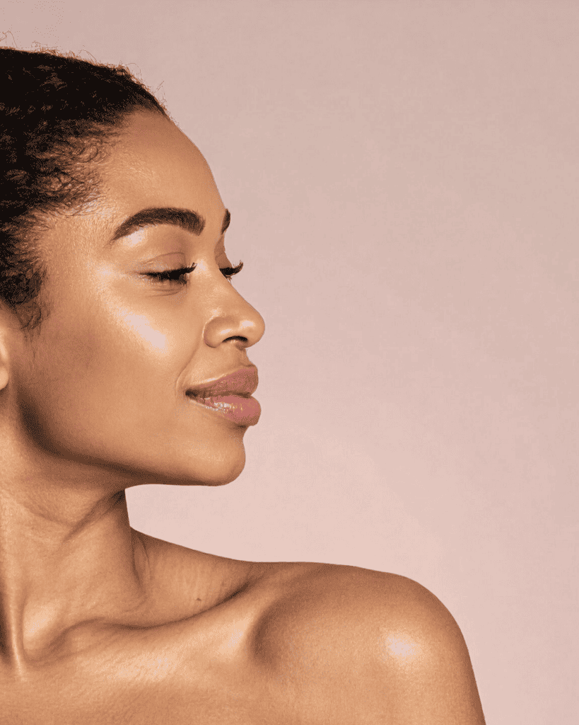face red light therapy at Toronto wellness clinic